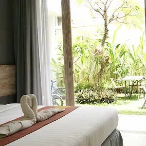 Sugiras Living Pensión Denpasar