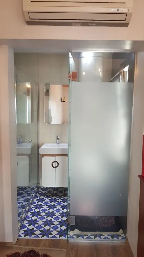 Jurnal Hotel Estambul